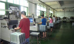 鋁型材CNC加工中心